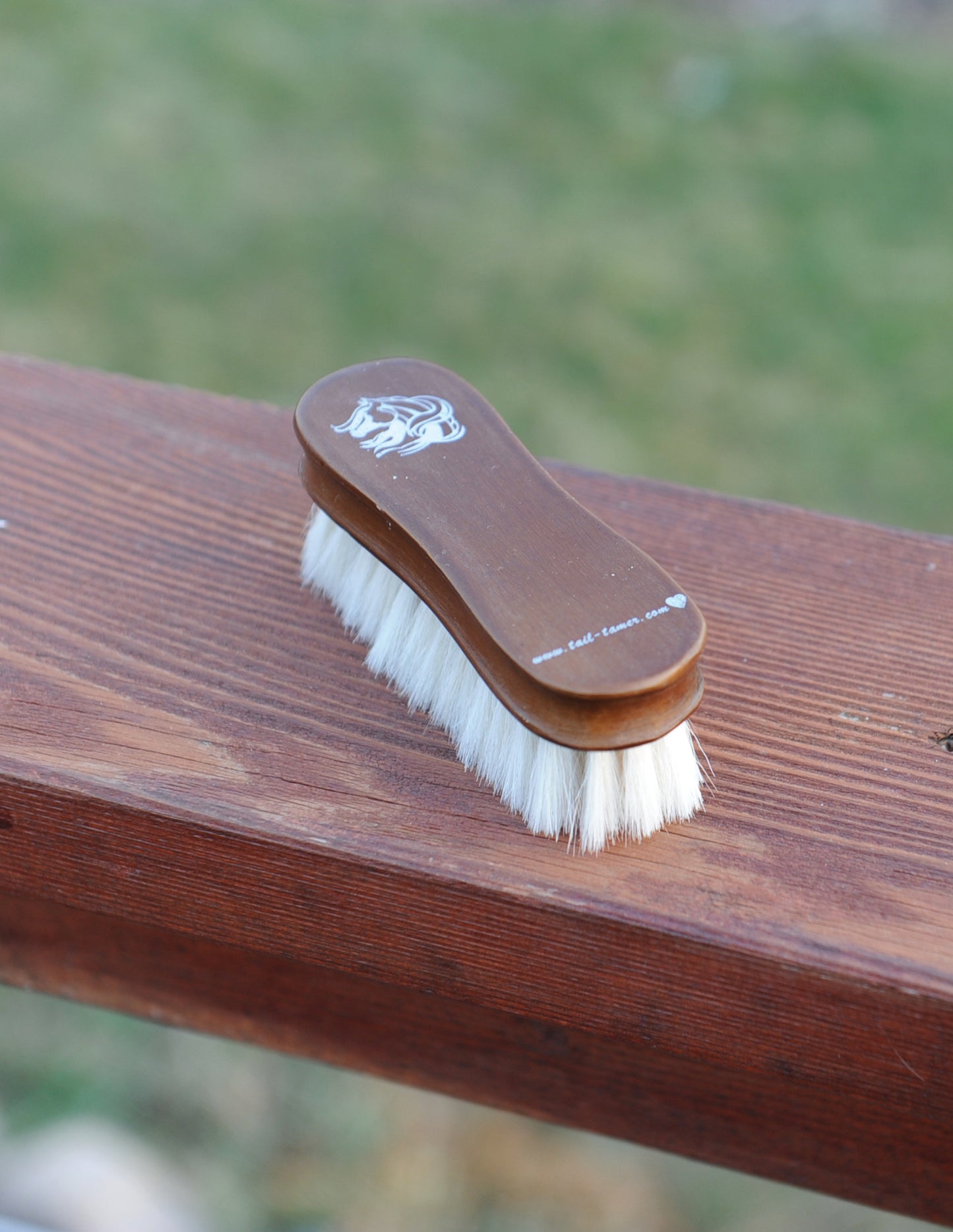 W425 Small Goat Hair Face Brush